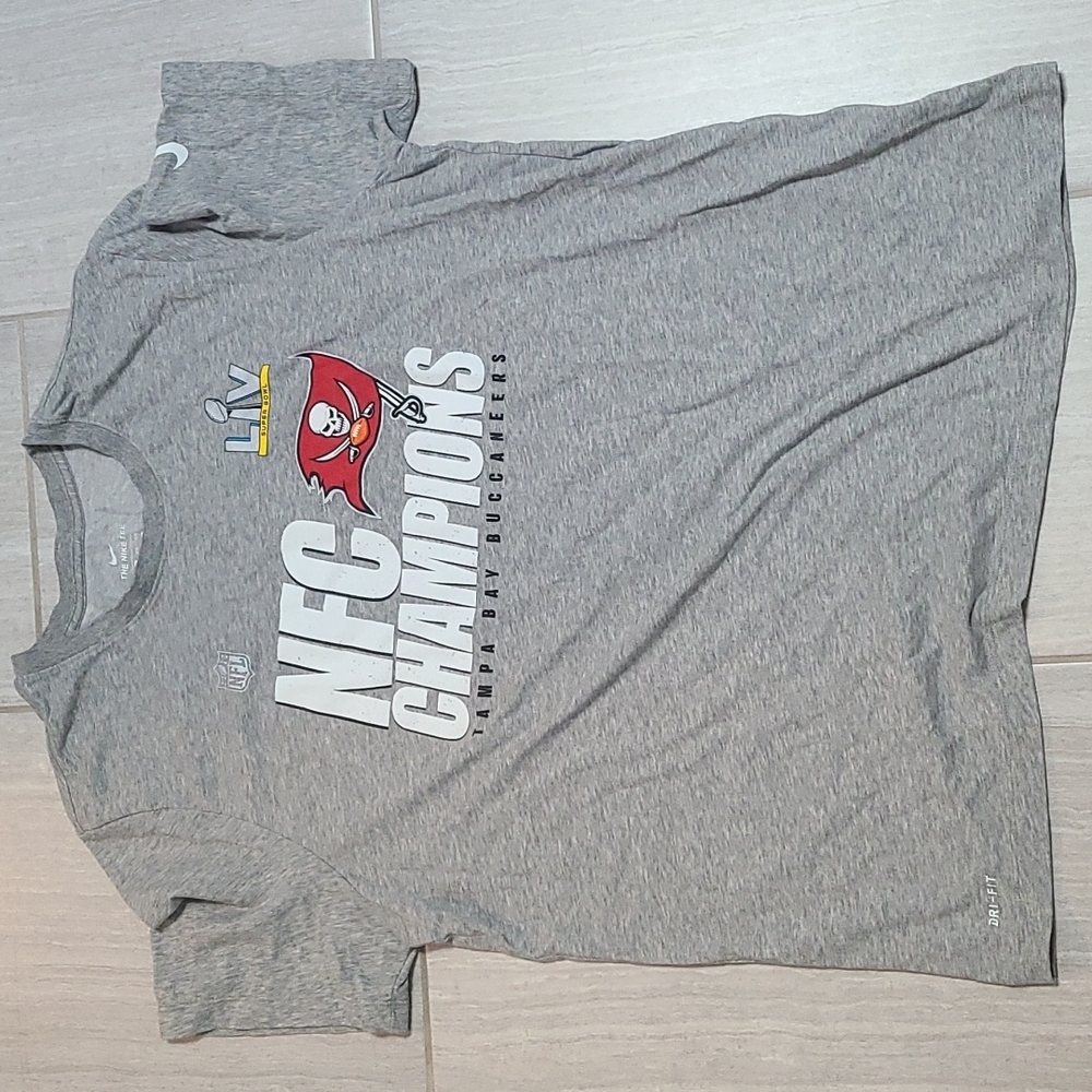 Nike Tampa Bay Buccaneers NFC Championship Shirt Size XXL